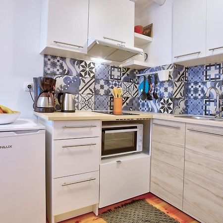 Artiesta - 5 Apartments София Экстерьер фото