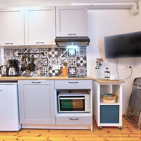 Artiesta - 5 Apartments София Экстерьер фото