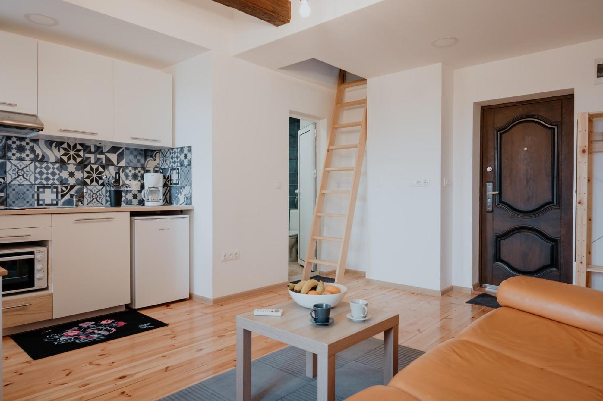 Artiesta - 5 Apartments София Экстерьер фото